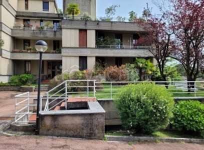 appartamento in vendita a Varese
