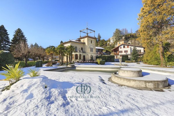 casa indipendente in vendita a Varese in zona Prima Cappella