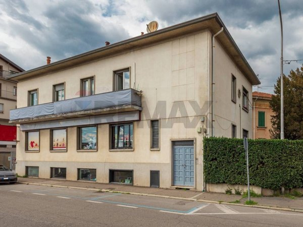 casa indipendente in vendita a Varese in zona Biumo