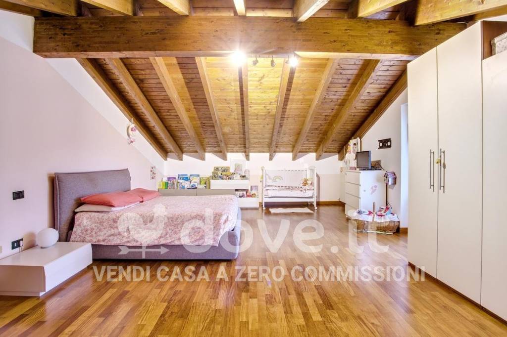 appartamento in vendita a Varese in zona Centro Città