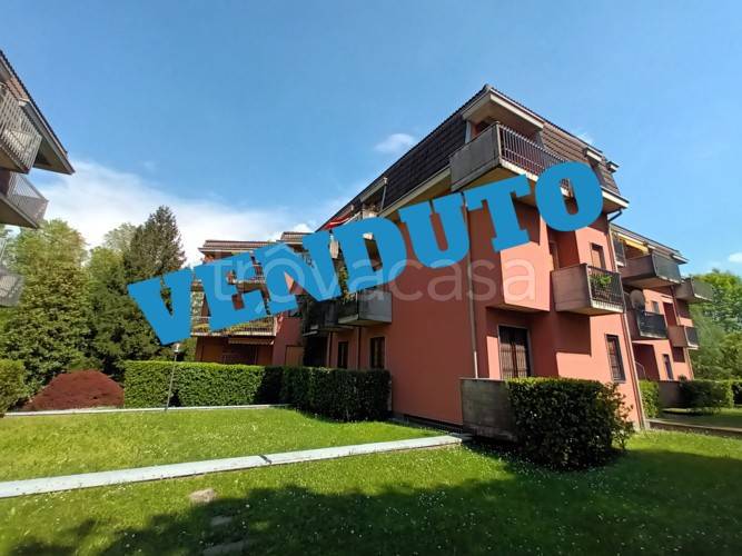 appartamento in vendita a Varese in zona Bobbiate