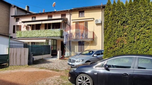 casa indipendente in vendita a Varese in zona Viale Belforte