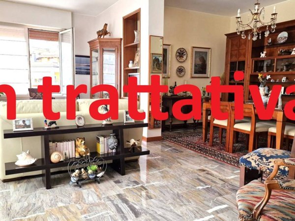 appartamento in vendita a Varese in zona Giubiano