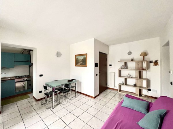 appartamento in vendita a Varese in zona Biumo