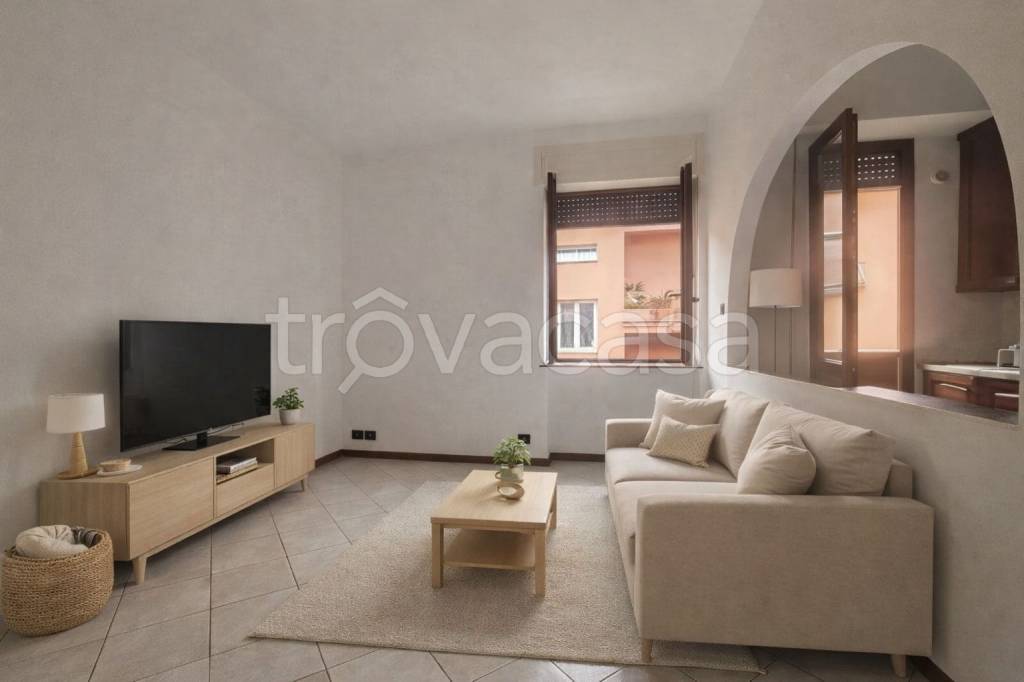 appartamento in vendita a Varese in zona Biumo