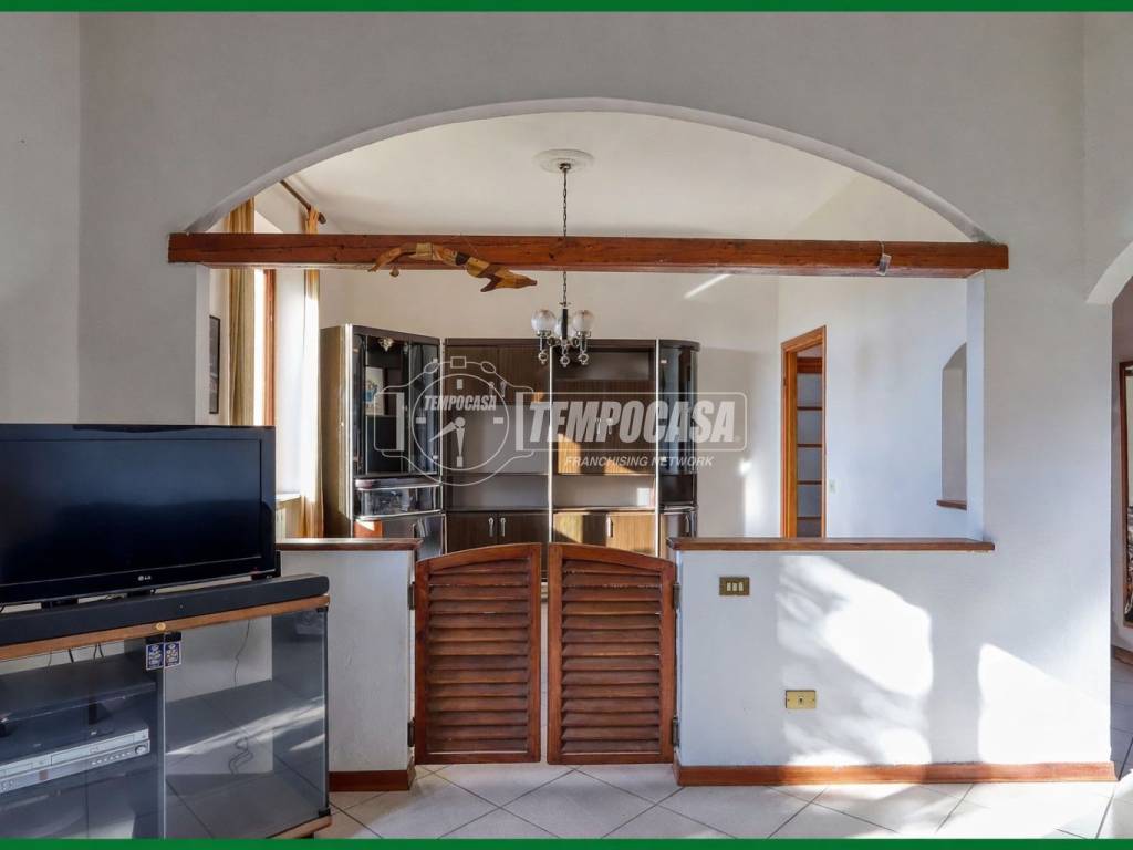 appartamento in vendita a Varese in zona Viale Belforte