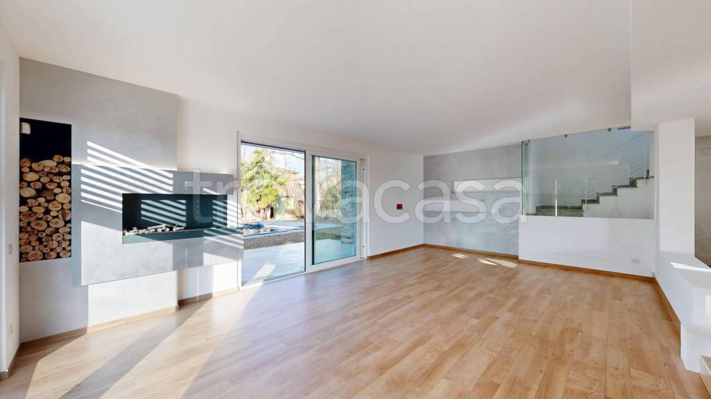 casa indipendente in vendita a Varese in zona Giubiano