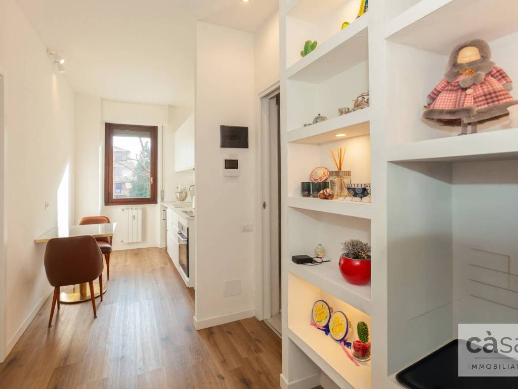 appartamento in vendita a Varese in zona Ippodromo