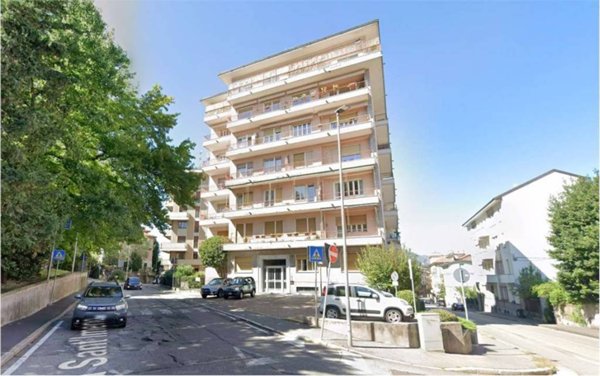 appartamento in vendita a Varese in zona Bosto