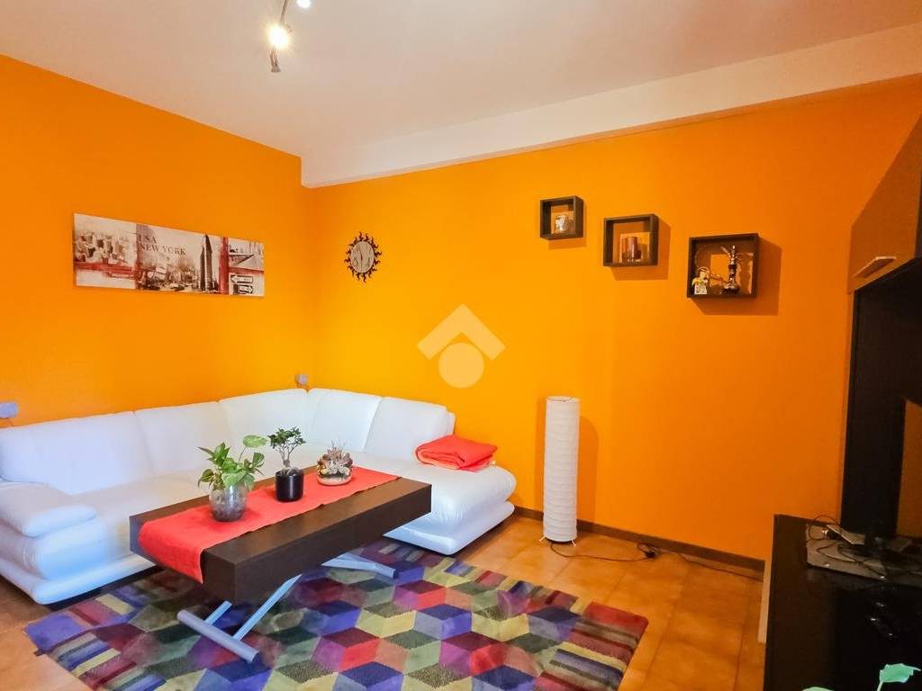 appartamento in vendita a Varese in zona Biumo