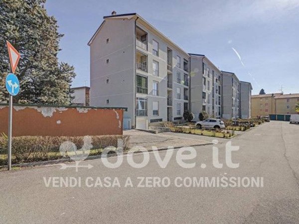 appartamento in vendita a Varese in zona Avigno