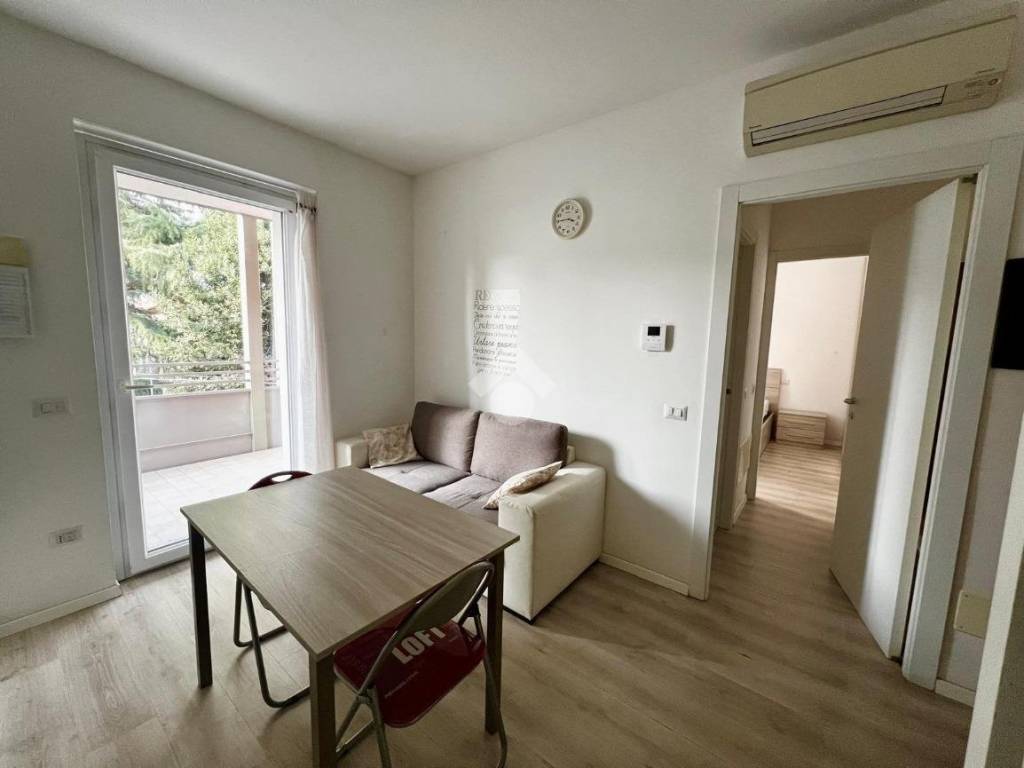 appartamento in vendita a Varese in zona Bizzozero