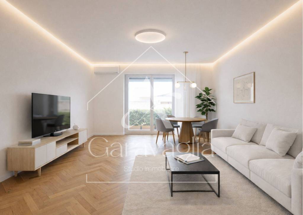 appartamento in vendita a Varese in zona Brunella