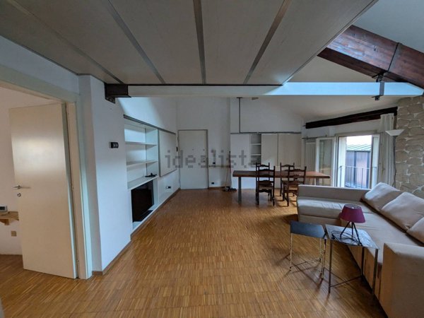 appartamento in vendita a Varese in zona Centro Città