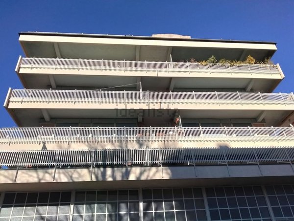 appartamento in vendita a Varese in zona Brunella