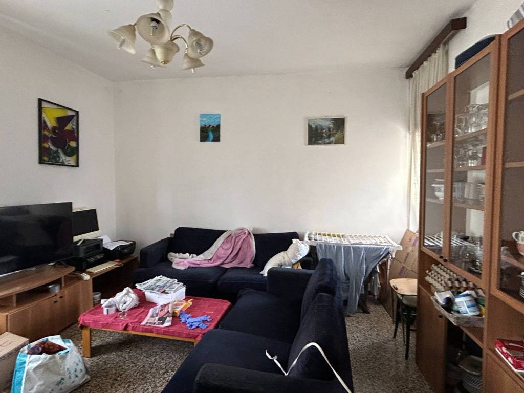 appartamento in vendita a Varese in zona Ippodromo