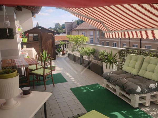 appartamento in vendita a Varese in zona Viale Belforte