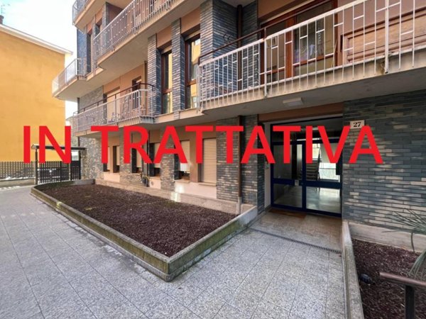 appartamento in vendita a Varese in zona Biumo