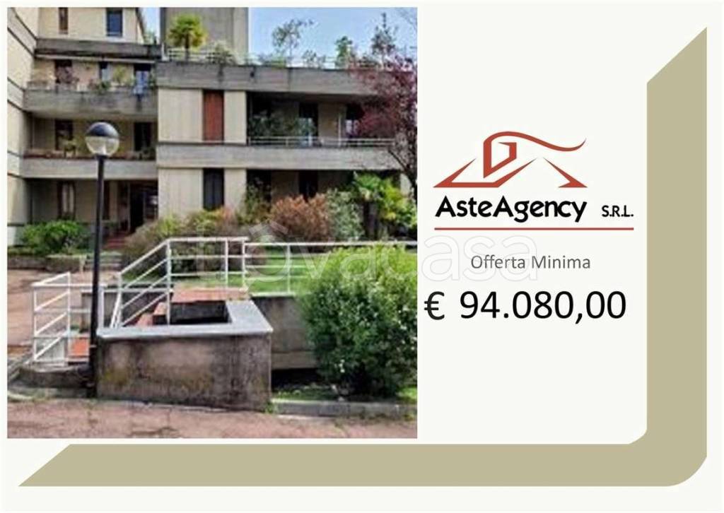 appartamento in vendita a Varese
