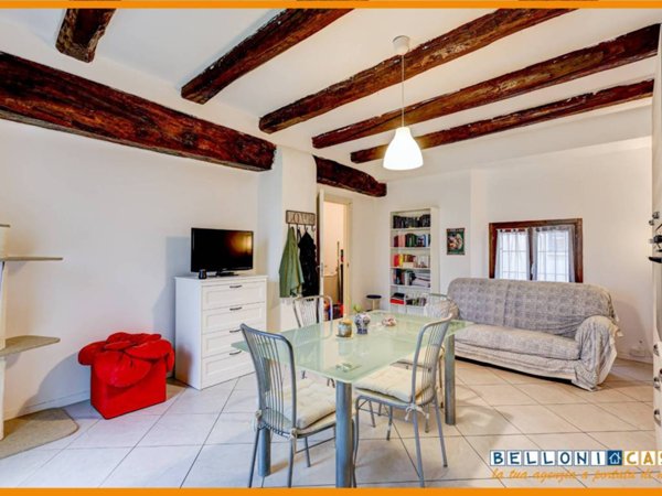 appartamento in vendita a Varese in zona Brunella