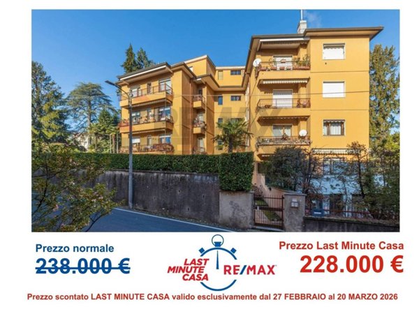 appartamento in vendita a Varese in zona Sant'Ambrogio