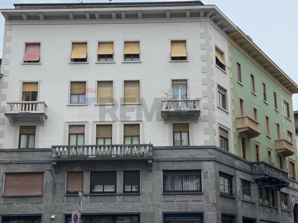 appartamento in vendita a Varese in zona Centro Città