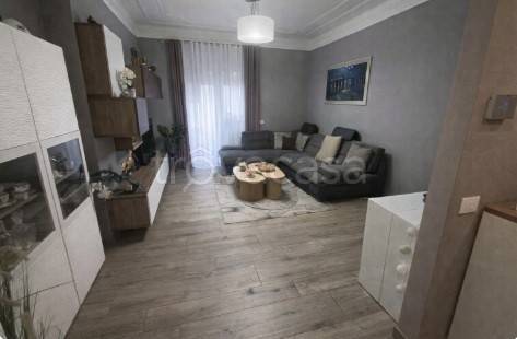 appartamento in vendita a Varese in zona Centro Città