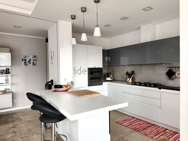 appartamento in vendita a Varese