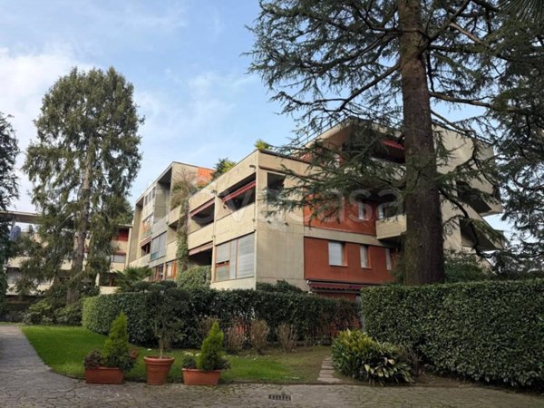 appartamento in vendita a Varese in zona Ippodromo