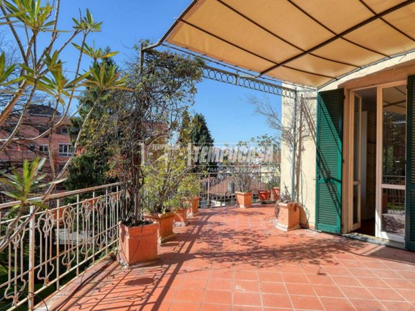 appartamento in vendita a Varese in zona Giubiano