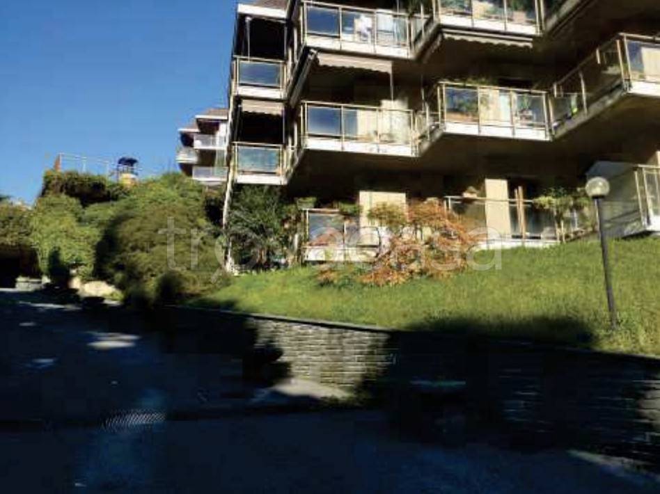 appartamento in vendita a Varese in zona Bosto