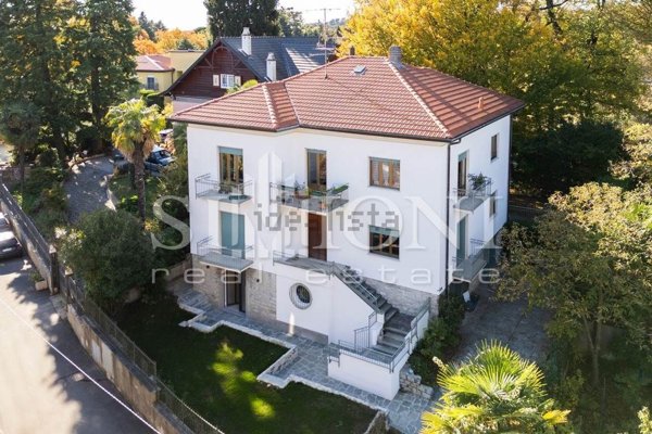 appartamento in vendita a Varese in zona Biumo