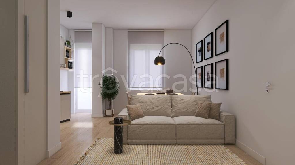 appartamento in vendita a Varese in zona Brunella