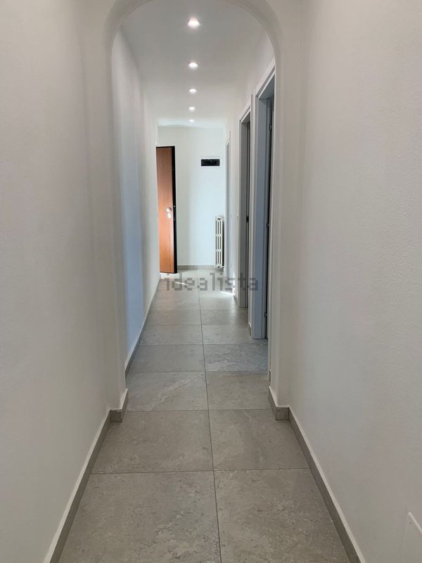 appartamento in vendita a Varese in zona Bizzozero