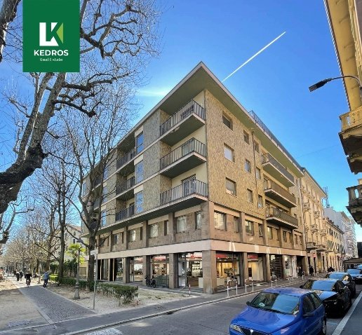 appartamento in vendita a Varese in zona Centro Città