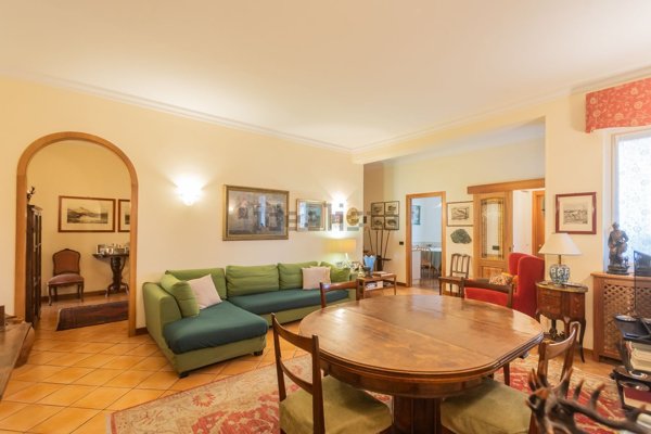 appartamento in vendita a Varese in zona Centro Città