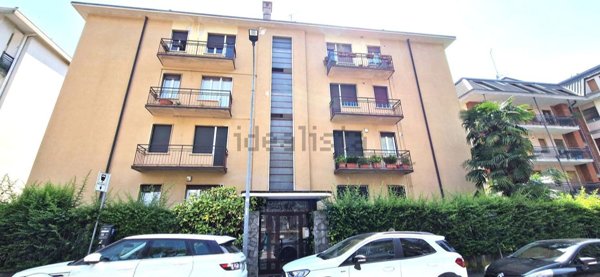 appartamento in vendita a Varese in zona Centro Città