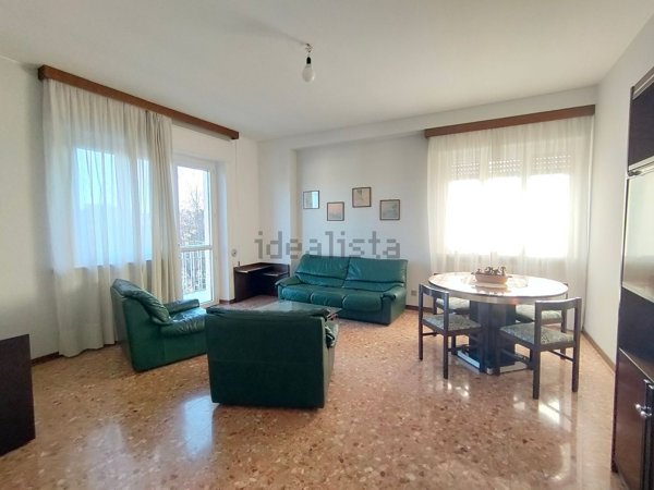 appartamento in vendita a Varese in zona Viale Belforte