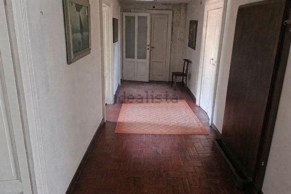 appartamento in vendita a Varese in zona Masnago