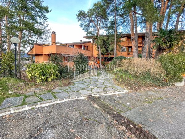 appartamento in vendita a Varese in zona Viale Belforte