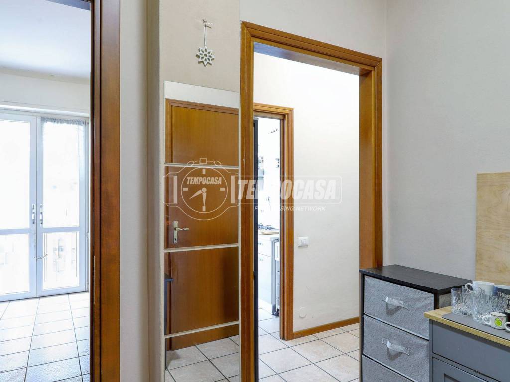 appartamento in vendita a Varese in zona Biumo