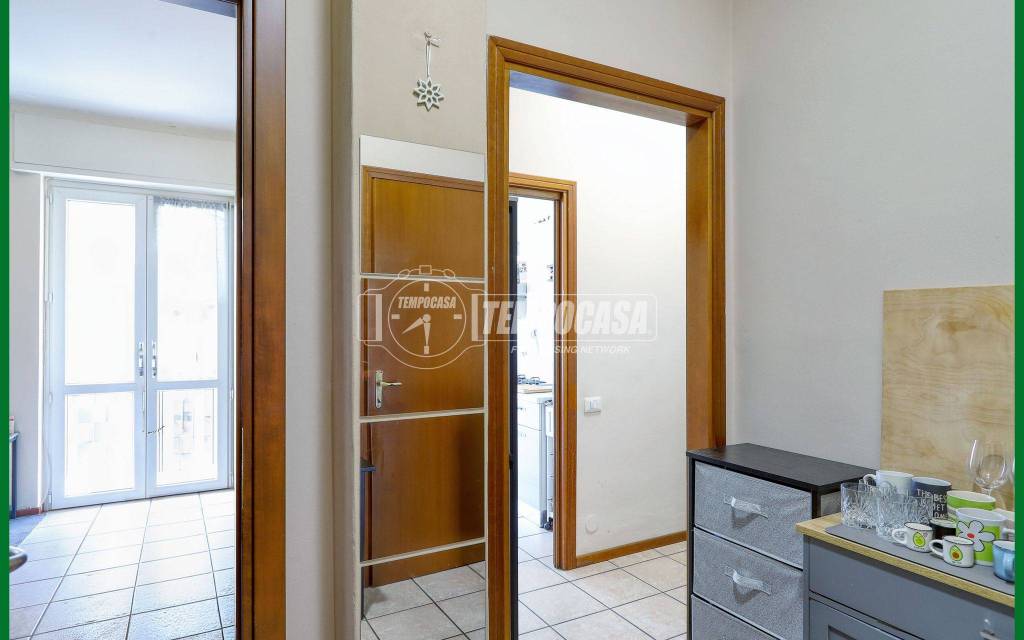 appartamento in vendita a Varese in zona Biumo