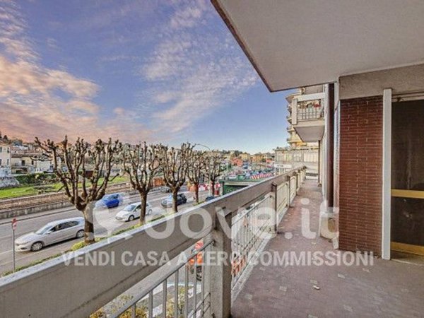 appartamento in vendita a Varese in zona Centro Città