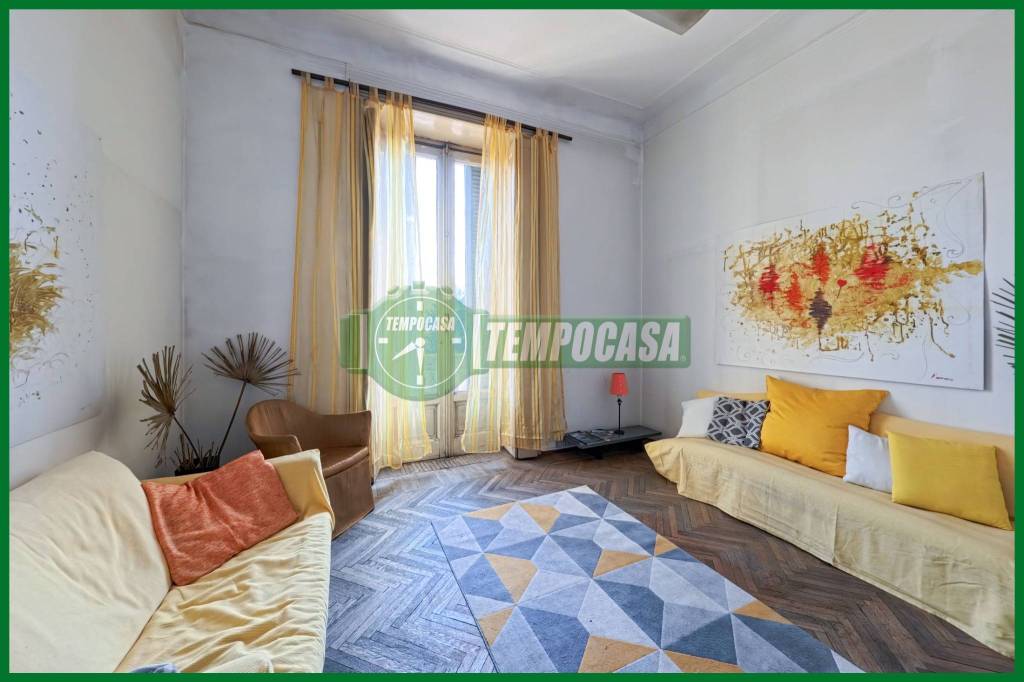 appartamento in vendita a Varese in zona Centro Città