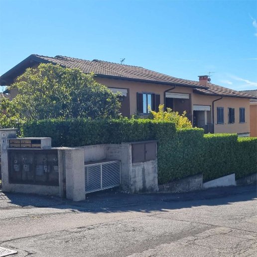 appartamento in vendita a Varese in zona Masnago