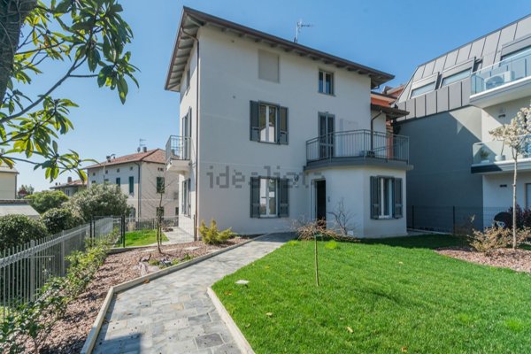 appartamento in vendita a Varese in zona Masnago