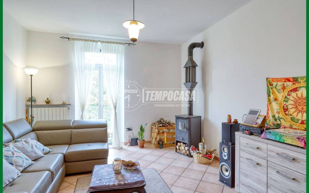 appartamento in vendita a Varese in zona Centro Città