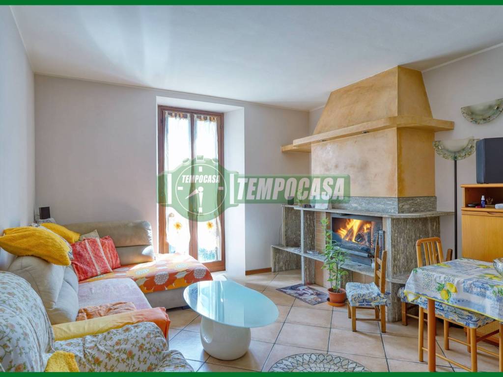 appartamento in vendita a Varese in zona Ippodromo