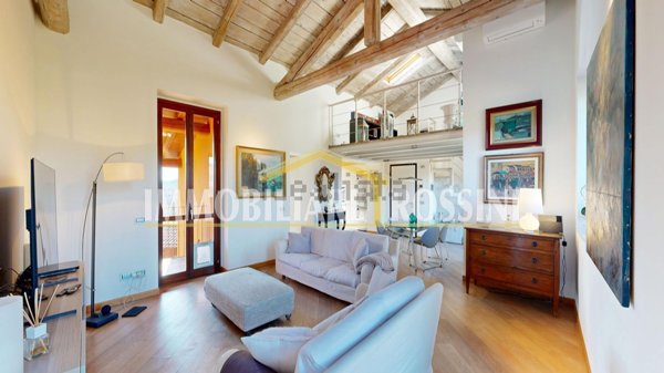 appartamento in vendita a Varese