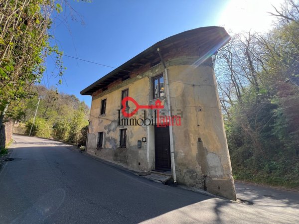 appartamento in vendita a Varese in zona Sant'Ambrogio